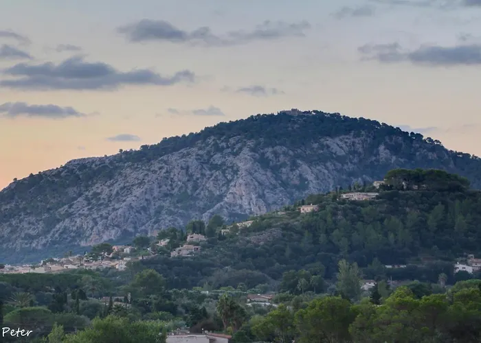 بيت للعطل General Bosch 2 *