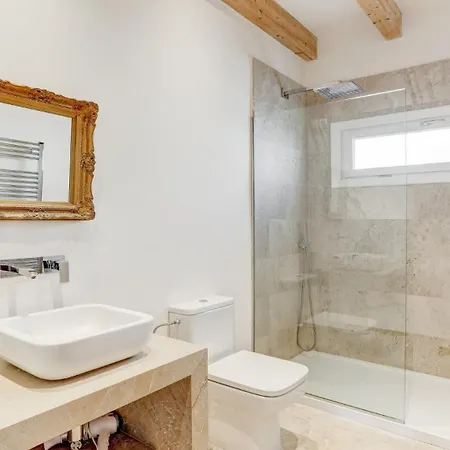 General Bosch 2 Tatil Evi